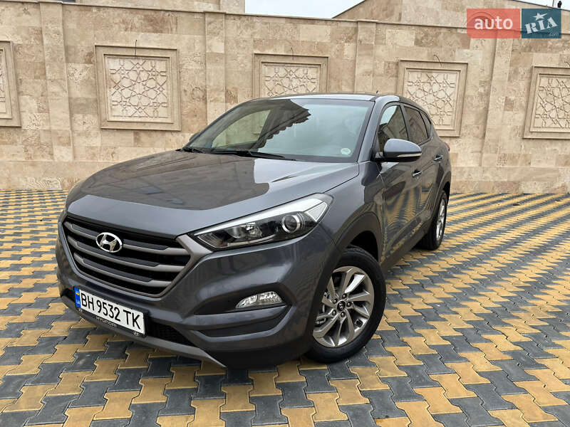 Внедорожник / Кроссовер Hyundai Tucson 2016 в Одессе