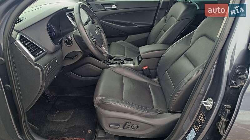 Внедорожник / Кроссовер Hyundai Tucson 2016 в Киеве фото 12 Внедорожник / Кроссовер Hyundai Tucson 2016 в Киеве