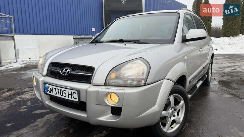 Позашляховик / Кросовер Hyundai Tucson 2007 в Полтаві