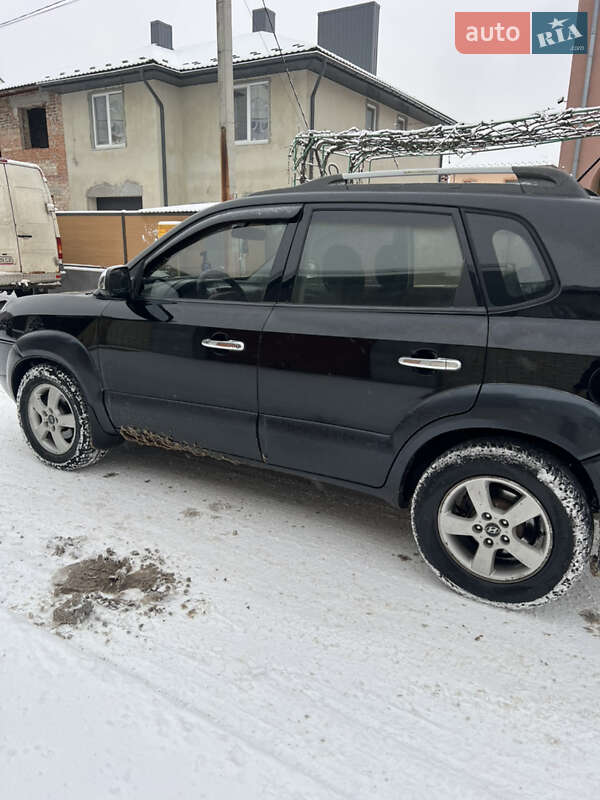 Позашляховик / Кросовер Hyundai Tucson 2005 в Івано-Франківську фото 8 Позашляховик / Кросовер Hyundai Tucson 2005 в Івано-Франківську