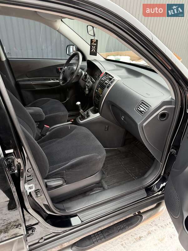 Внедорожник / Кроссовер Hyundai Tucson 2008 в Сокале