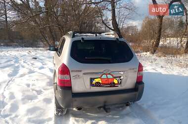 Позашляховик / Кросовер Hyundai Tucson 2005 в Олевську