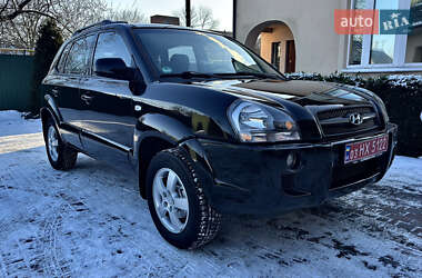 Внедорожник / Кроссовер Hyundai Tucson 2008 в Хороле