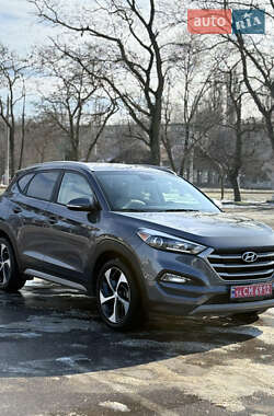 Внедорожник / Кроссовер Hyundai Tucson 2016 в Одессе