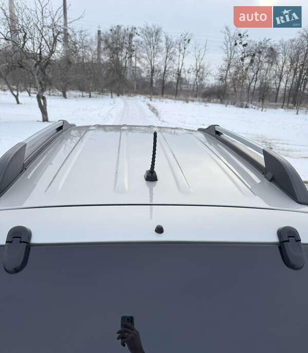 Позашляховик / Кросовер Hyundai Tucson 2009 в Слобожанському фото 21 Позашляховик / Кросовер Hyundai Tucson 2009 в Слобожанському