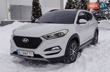 Позашляховик / Кросовер Hyundai Tucson 2016 в Києві