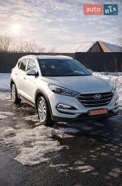 Позашляховик / Кросовер Hyundai Tucson 2016 в Самборі