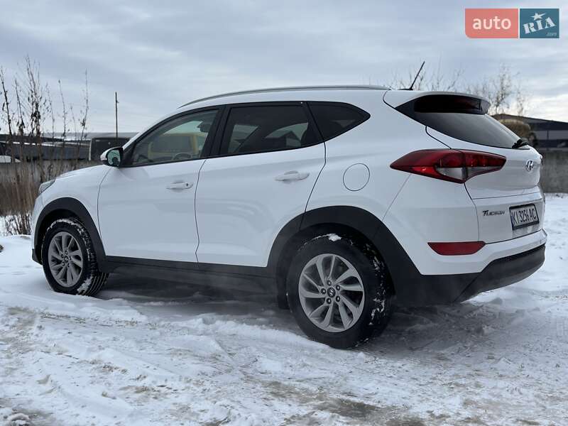 Внедорожник / Кроссовер Hyundai Tucson 2015 в Киеве фото 8 Внедорожник / Кроссовер Hyundai Tucson 2015 в Киеве