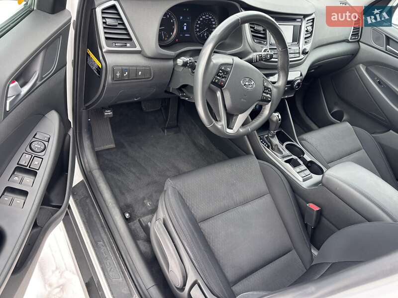 Внедорожник / Кроссовер Hyundai Tucson 2015 в Киеве фото 13 Внедорожник / Кроссовер Hyundai Tucson 2015 в Киеве