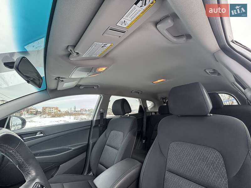 Внедорожник / Кроссовер Hyundai Tucson 2015 в Киеве фото 17 Внедорожник / Кроссовер Hyundai Tucson 2015 в Киеве