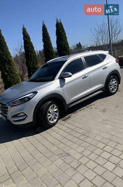 Внедорожник / Кроссовер Hyundai Tucson 2017 в Самборе