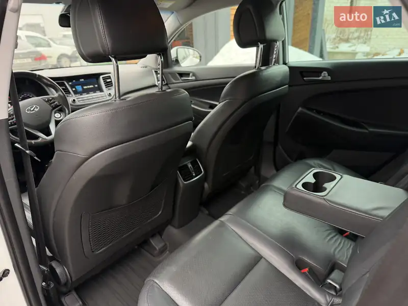 Hyundai Tucson 2016 VIN TMAJ3813DGJ144780 фото оголошення 40 з 113