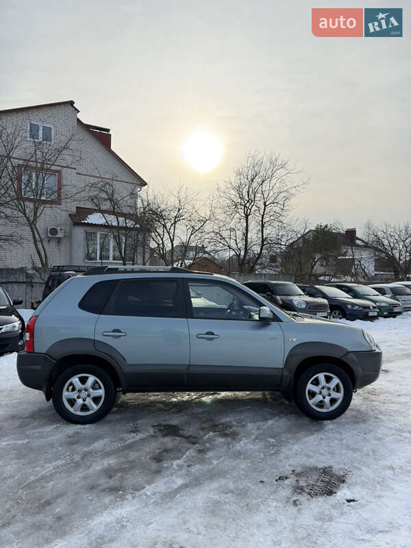 Внедорожник / Кроссовер Hyundai Tucson 2005 в Чернигове