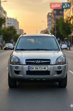 Позашляховик / Кросовер Hyundai Tucson 2009 в Гощі