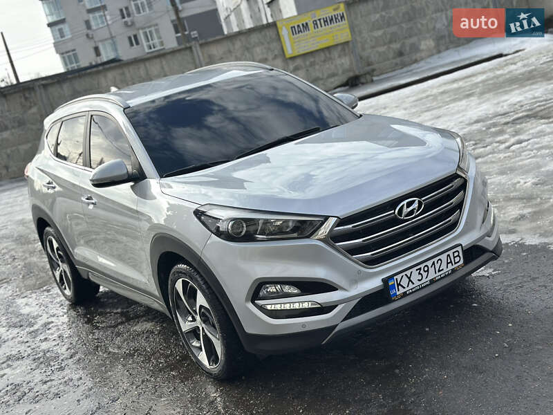 Внедорожник / Кроссовер Hyundai Tucson 2015 в Харькове