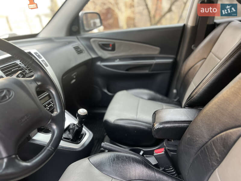 Внедорожник / Кроссовер Hyundai Tucson 2006 в Днепре фото 30 Внедорожник / Кроссовер Hyundai Tucson 2006 в Днепре