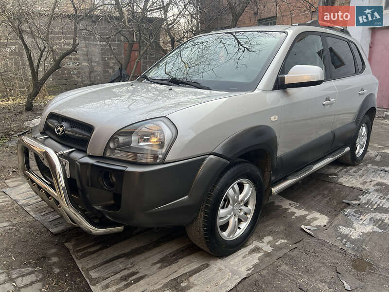 Внедорожник / Кроссовер Hyundai Tucson 2006 в Днепре фото 50 Внедорожник / Кроссовер Hyundai Tucson 2006 в Днепре