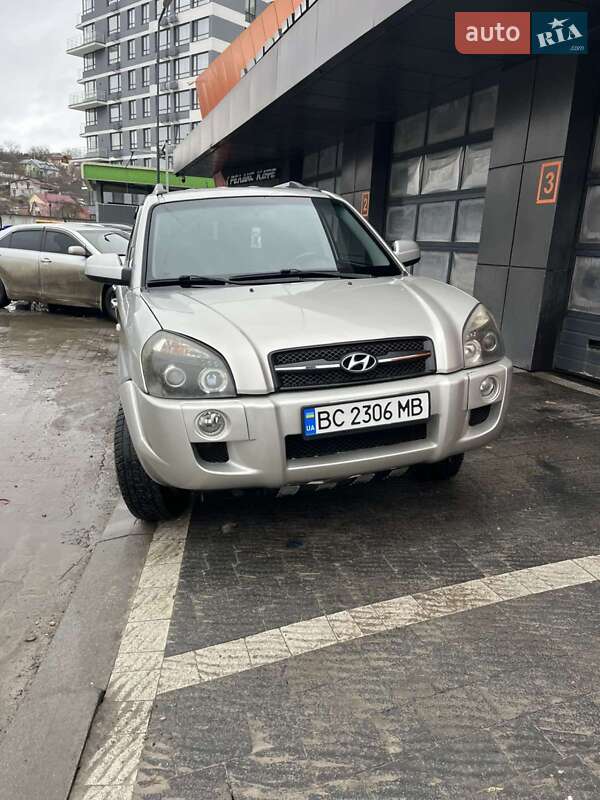 Внедорожник / Кроссовер Hyundai Tucson 2006 в Львове фото 12 Внедорожник / Кроссовер Hyundai Tucson 2006 в Львове