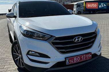 Позашляховик / Кросовер Hyundai Tucson 2016 в Одесі