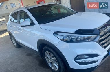 Внедорожник / Кроссовер Hyundai Tucson 2015 в Городенке