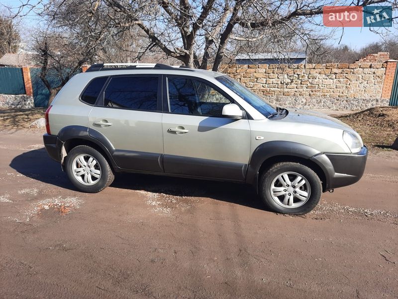 Внедорожник / Кроссовер Hyundai Tucson 2006 в Полтаве