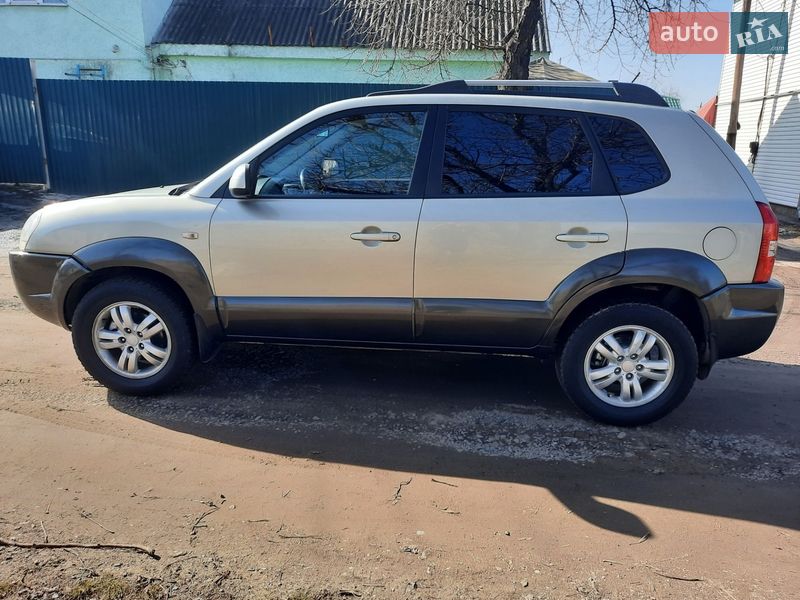 Внедорожник / Кроссовер Hyundai Tucson 2006 в Полтаве