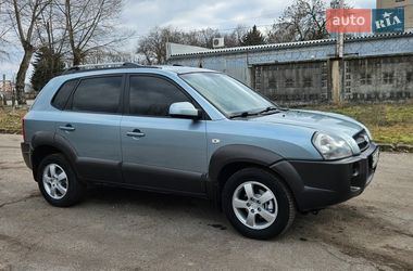 Позашляховик / Кросовер Hyundai Tucson 2008 в Петровому
