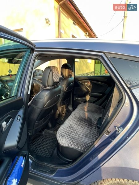 Позашляховик / Кросовер Hyundai Tucson 2011 в Львові фото 16 Позашляховик / Кросовер Hyundai Tucson 2011 в Львові