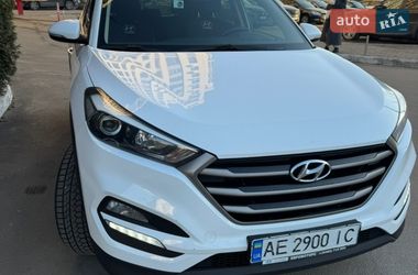 Позашляховик / Кросовер Hyundai Tucson 2016 в Києві