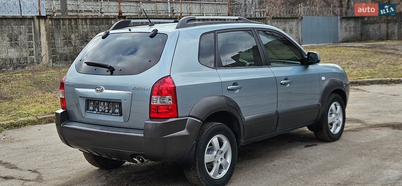 Внедорожник / Кроссовер Hyundai Tucson 2008 в Петрове