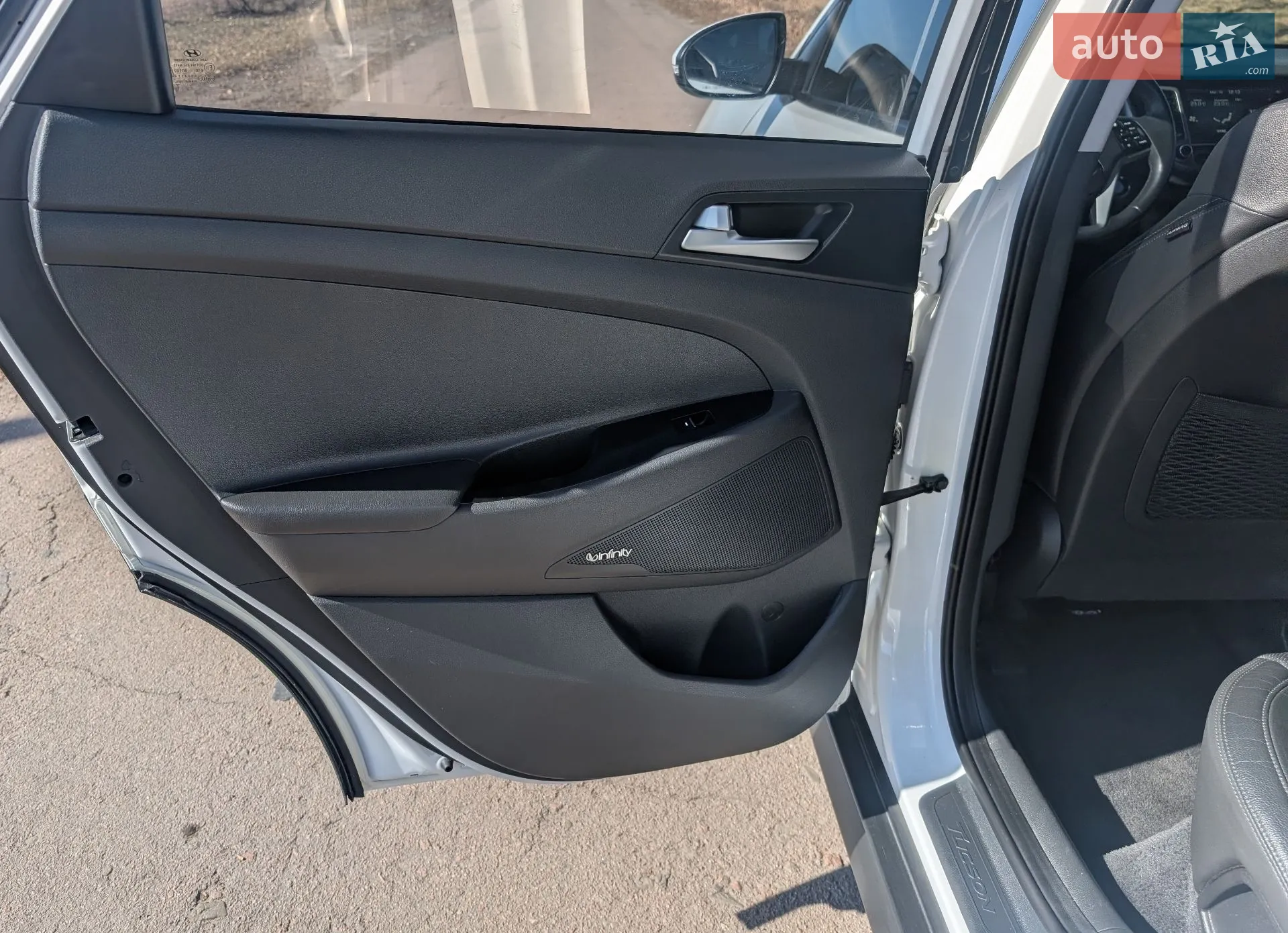 2015 Hyundai Tucson - мініатюра 16