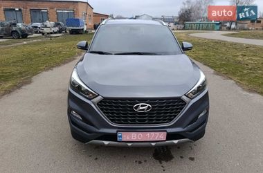 Позашляховик / Кросовер Hyundai Tucson 2016 в Полтаві