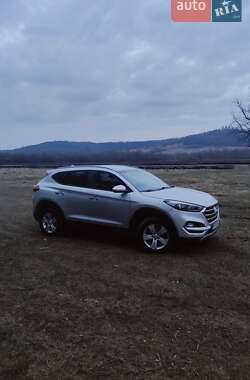Внедорожник / Кроссовер Hyundai Tucson 2016 в Болехове