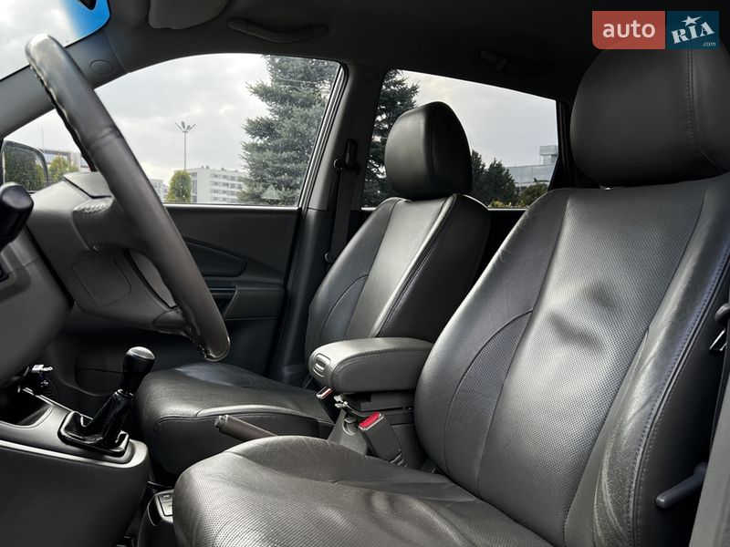 Внедорожник / Кроссовер Hyundai Tucson 2005 в Львове фото 9 Внедорожник / Кроссовер Hyundai Tucson 2005 в Львове