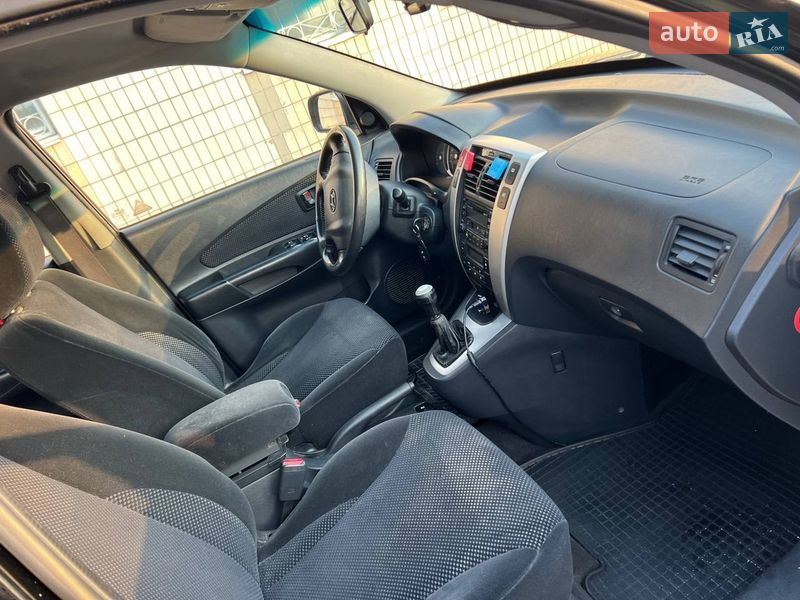 Внедорожник / Кроссовер Hyundai Tucson 2008 в Житомире