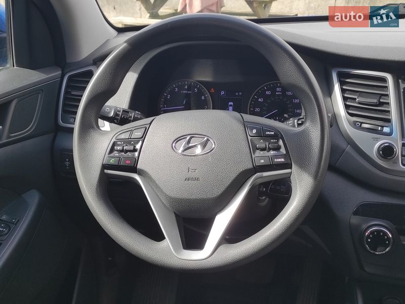 Внедорожник / Кроссовер Hyundai Tucson 2015 в Киеве