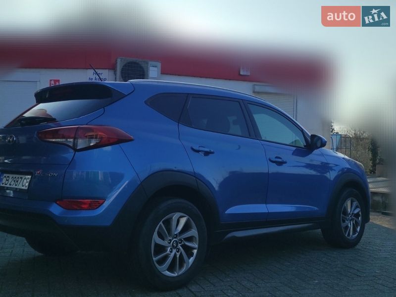 Внедорожник / Кроссовер Hyundai Tucson 2015 в Киеве
