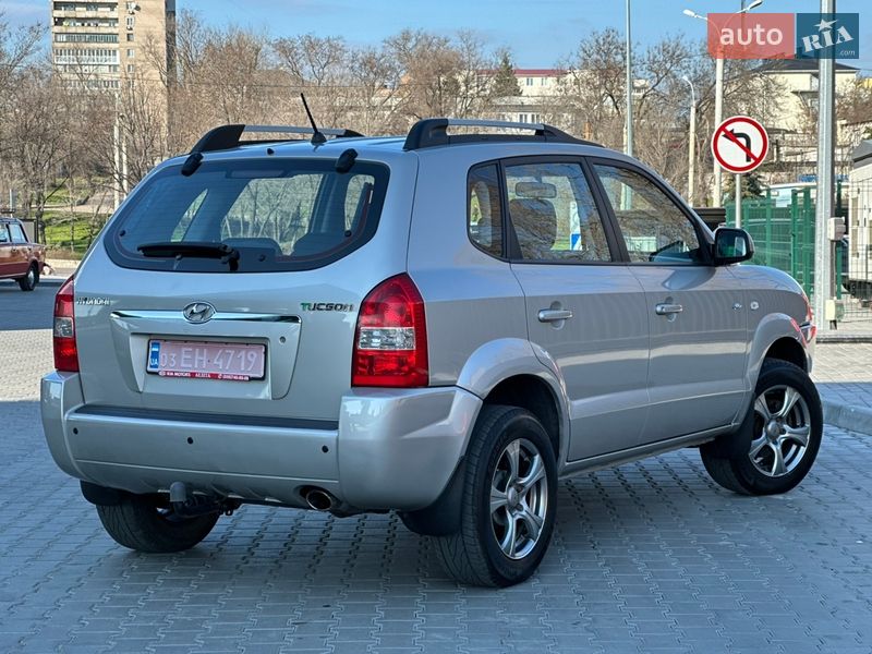 Внедорожник / Кроссовер Hyundai Tucson 2006 в Днепре