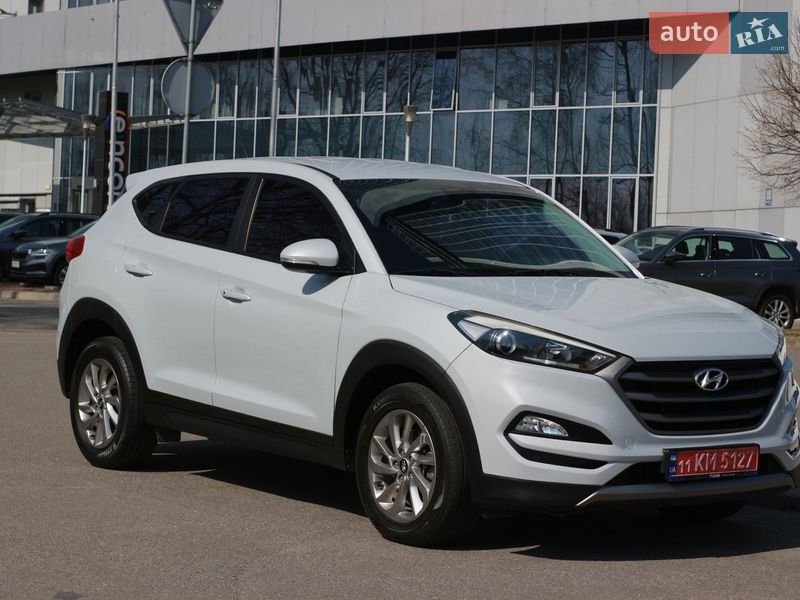 Внедорожник / Кроссовер Hyundai Tucson 2016 в Киеве