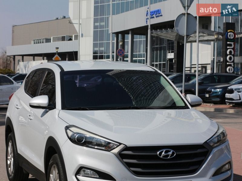 Внедорожник / Кроссовер Hyundai Tucson 2016 в Киеве