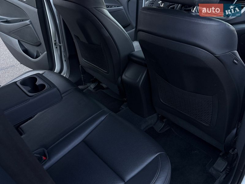 Внедорожник / Кроссовер Hyundai Tucson 2016 в Киеве