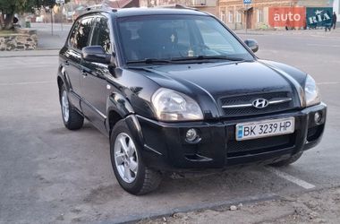 Позашляховик / Кросовер Hyundai Tucson 2007 в Рівному