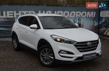 Позашляховик / Кросовер Hyundai Tucson 2015 в Києві