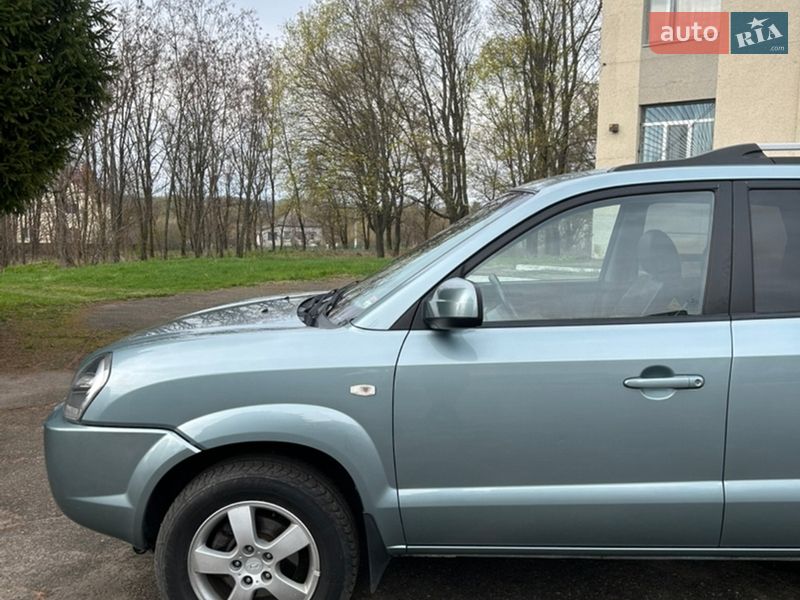 Внедорожник / Кроссовер Hyundai Tucson 2007 в Золотоноше фото 18 Внедорожник / Кроссовер Hyundai Tucson 2007 в Золотоноше