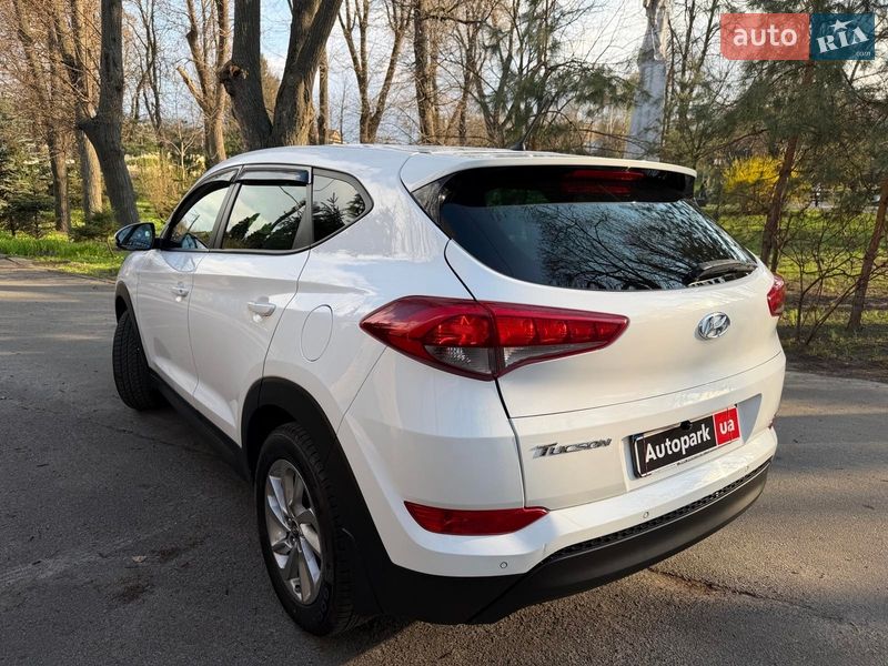 Внедорожник / Кроссовер Hyundai Tucson 2016 в Киеве фото 8 Внедорожник / Кроссовер Hyundai Tucson 2016 в Киеве