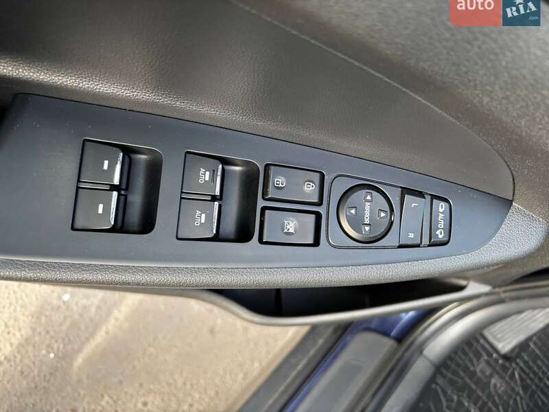 Внедорожник / Кроссовер Hyundai Tucson 2018 в Львове фото 11 Внедорожник / Кроссовер Hyundai Tucson 2018 в Львове