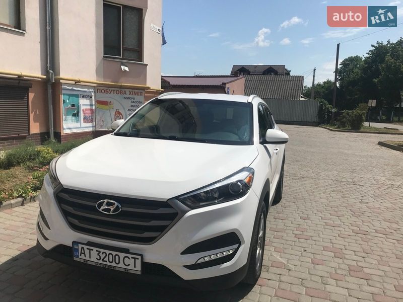 Внедорожник / Кроссовер Hyundai Tucson 2015 в Ивано-Франковске фото 4 Внедорожник / Кроссовер Hyundai Tucson 2015 в Ивано-Франковске