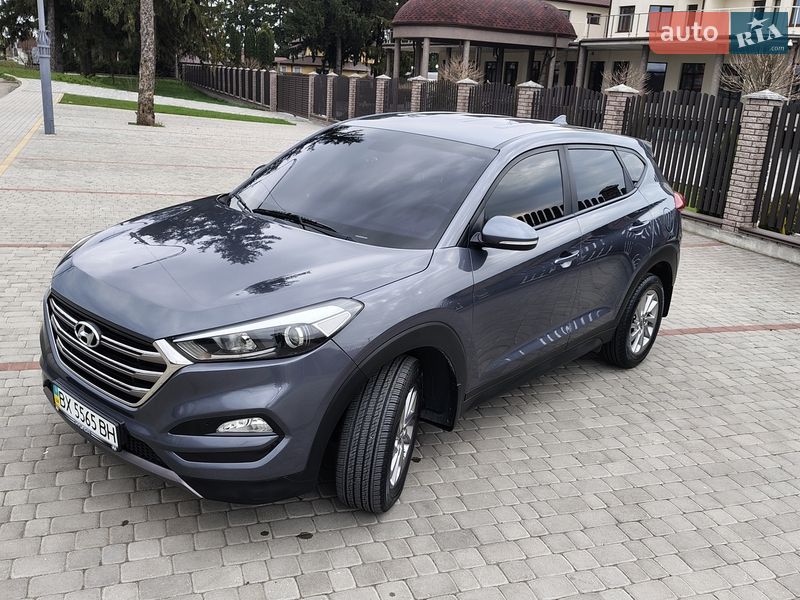 Позашляховик / Кросовер Hyundai Tucson 2016 в Старокостянтинові