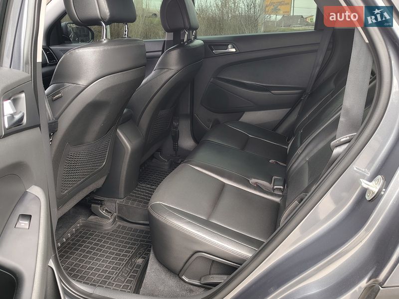 Позашляховик / Кросовер Hyundai Tucson 2016 в Старокостянтинові