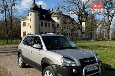 Позашляховик / Кросовер Hyundai Tucson 2004 в Звенигородці
